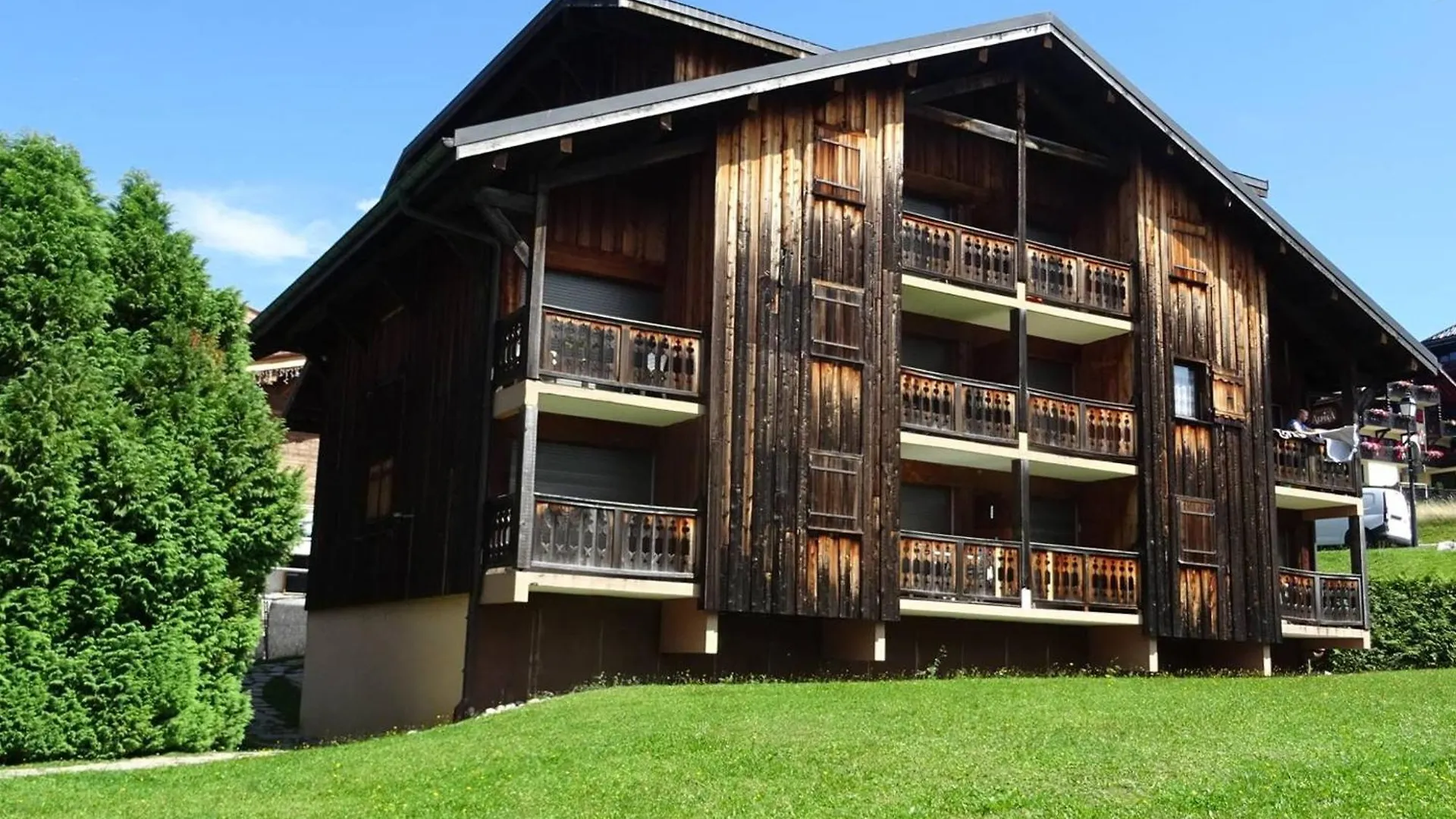 Duplex 4 Pieces, 8 Pers, Confortable, Rue Du Centre, Garage, Plein Sud - Fr-1-802-95 Les Gets 0*,  France
